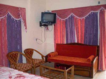Sea Hawk Inn Bhīm Tāl Kültér fotó